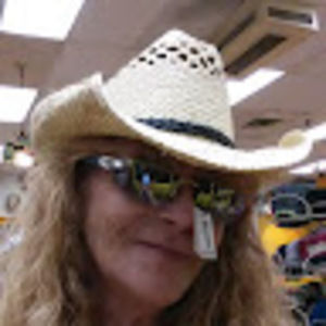 Meet your Posher, Rhonda